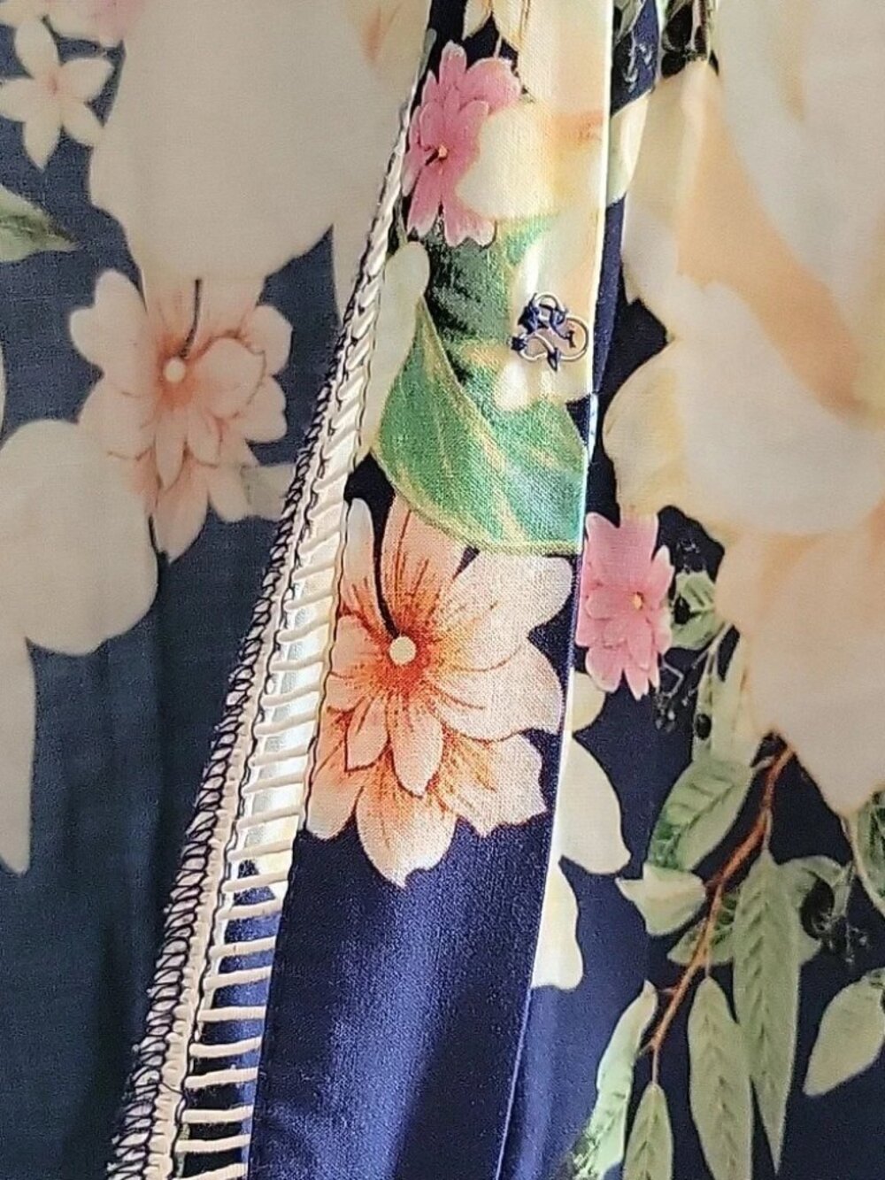 Farm Rio Anthropologie Midnight Flower Ruffle Wrap Dress XS Floral Tropical - Picture 4 of 10